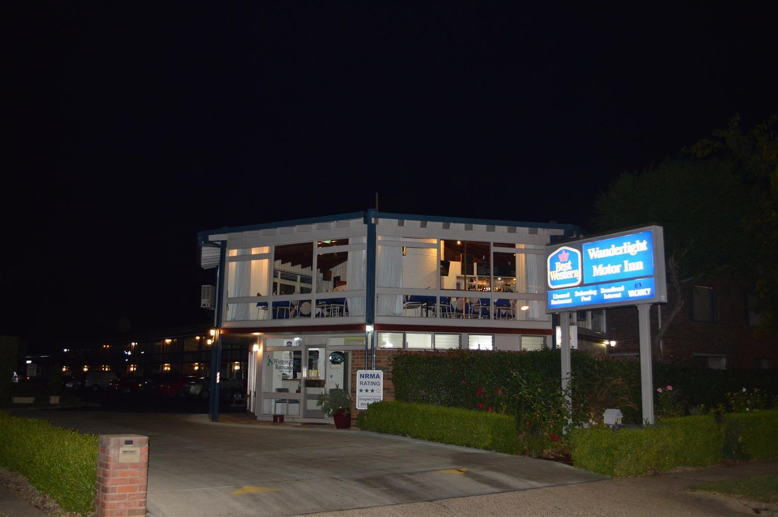 Wanderlight Motor Inn マッジー エクステリア 写真